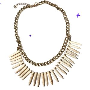Vintage statement necklace goldtoned